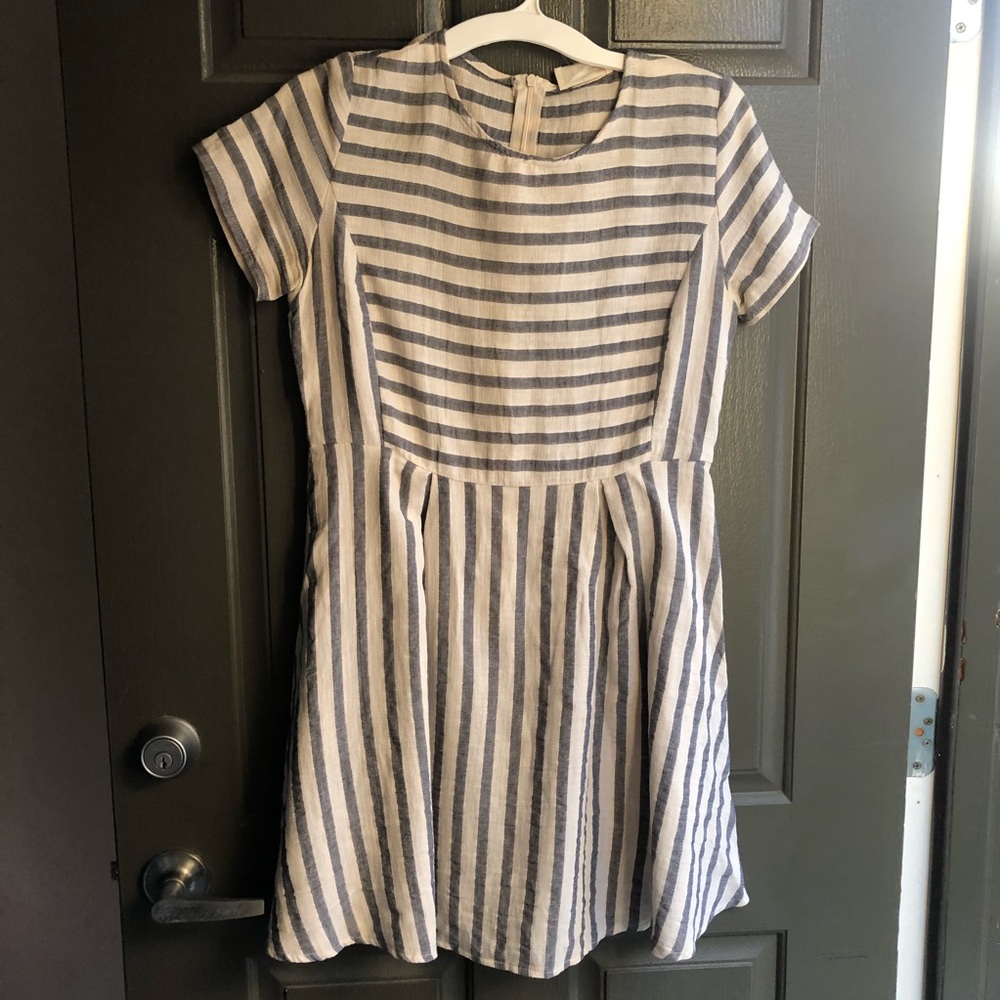ETWO Gray and Ivory Striped Dress Size Small